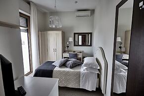 Rouge Hotel International