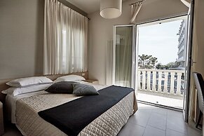 Rouge Hotel International