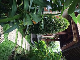 Uma Dewi Guest House