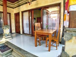 Uma Dewi Guest House