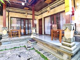 Uma Dewi Guest House