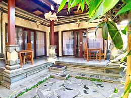 Uma Dewi Guest House