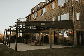 The Mountain Top Inn & Resort