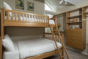 The Mountain Top Inn & Resort