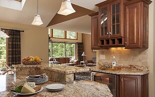 The Mountain Top Inn & Resort