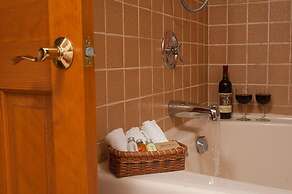 The Mountain Top Inn & Resort