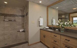 The Mountain Top Inn & Resort