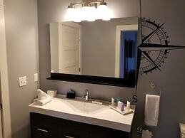 Marker 8 Hotel & Marina