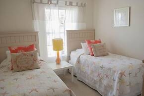 Encantada Resort by Home 2U