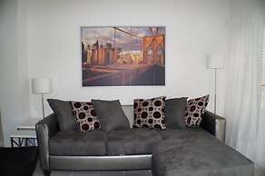 Encantada Resort by Home 2U