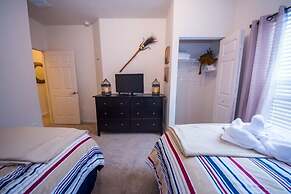 Lucaya Village by Home 2U