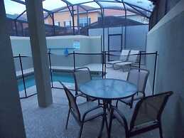 Paradise Palms by Home 2U