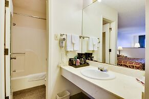 Windcrest Inn and Suites