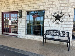 Windcrest Inn and Suites