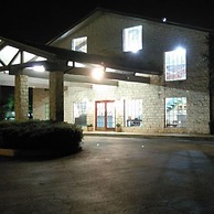 Windcrest Inn and Suites