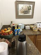 Windcrest Inn and Suites