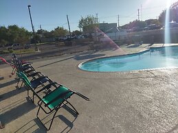 Windcrest Inn and Suites