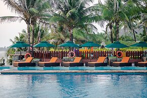 Ngwe Saung Yacht Club & Resort