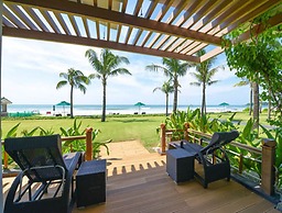 Ngwe Saung Yacht Club & Resort