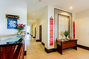 Ngwe Saung Yacht Club & Resort