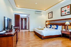 Ngwe Saung Yacht Club & Resort
