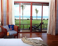 Ngwe Saung Yacht Club & Resort