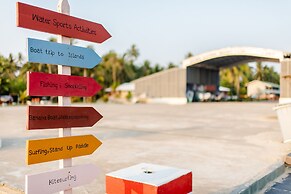 Ngwe Saung Yacht Club & Resort