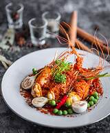 Ngwe Saung Yacht Club & Resort