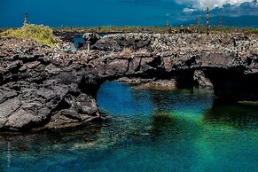 Iguana Crossing Boutique Hotel