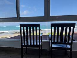 Iguana Crossing Boutique Hotel