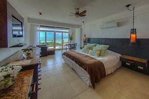 Iguana Crossing Boutique Hotel