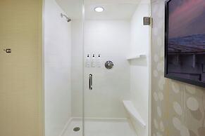 Fairfield Inn & Suites by Marriott Calgary Downtown