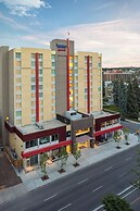 Fairfield Inn & Suites by Marriott Calgary Downtown