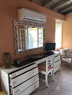 Sugarapple Inn