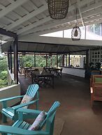 Sugarapple Inn