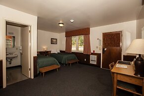 Rising Sun Motor Inn and Cabins - Inside the Park