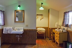 Roosevelt Lodge & Cabins - Inside the Park