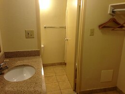 Diamond Inn and Suites