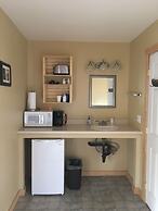 McKinley Creekside Cabins