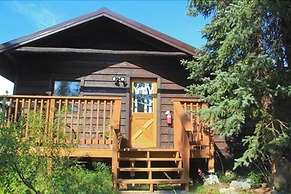 McKinley Creekside Cabins