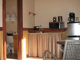 McKinley Creekside Cabins