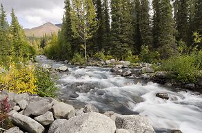 McKinley Creekside Cabins