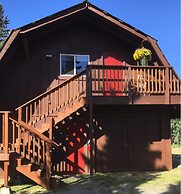 McKinley Creekside Cabins