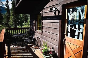 McKinley Creekside Cabins