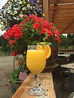 McKinley Creekside Cabins