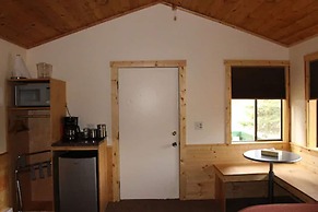 McKinley Creekside Cabins