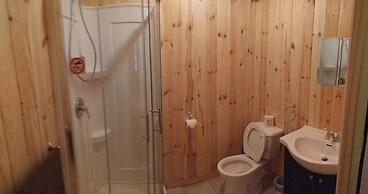 Auberge Le P'tit Bonheur - Hostel