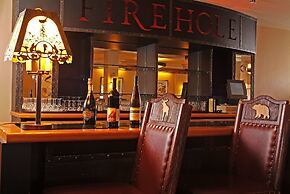 Old Faithful Snow Lodge & Cabins - Inside the Park