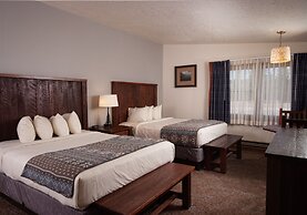 Old Faithful Snow Lodge & Cabins - Inside the Park