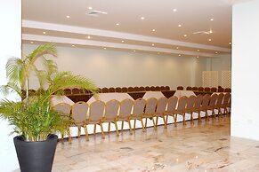 Torres de Alba Hotel & Suites